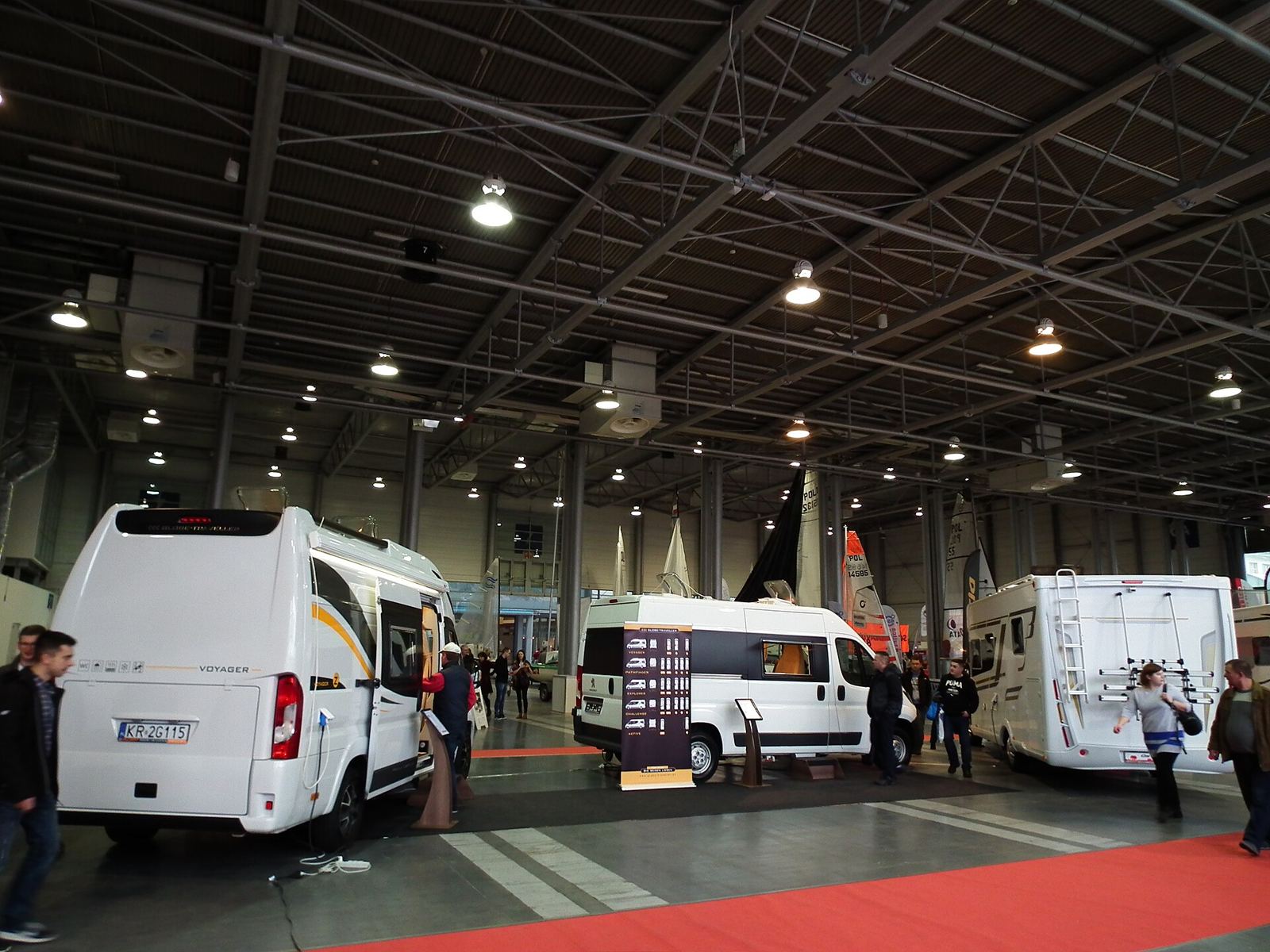 Kampery wystawione na targach caravaningowych w Poznaniu